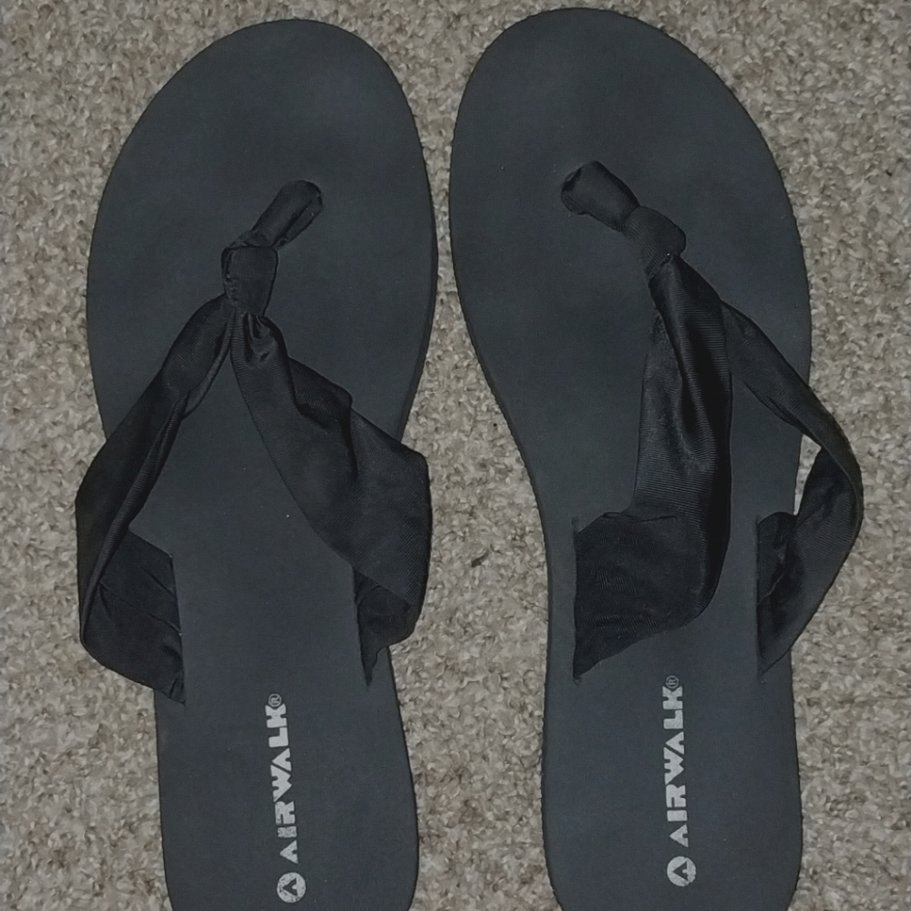 Airwalk Fabric Flip Flops